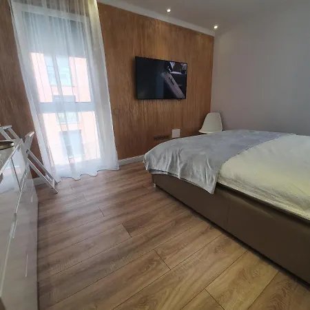 Apartment Opera